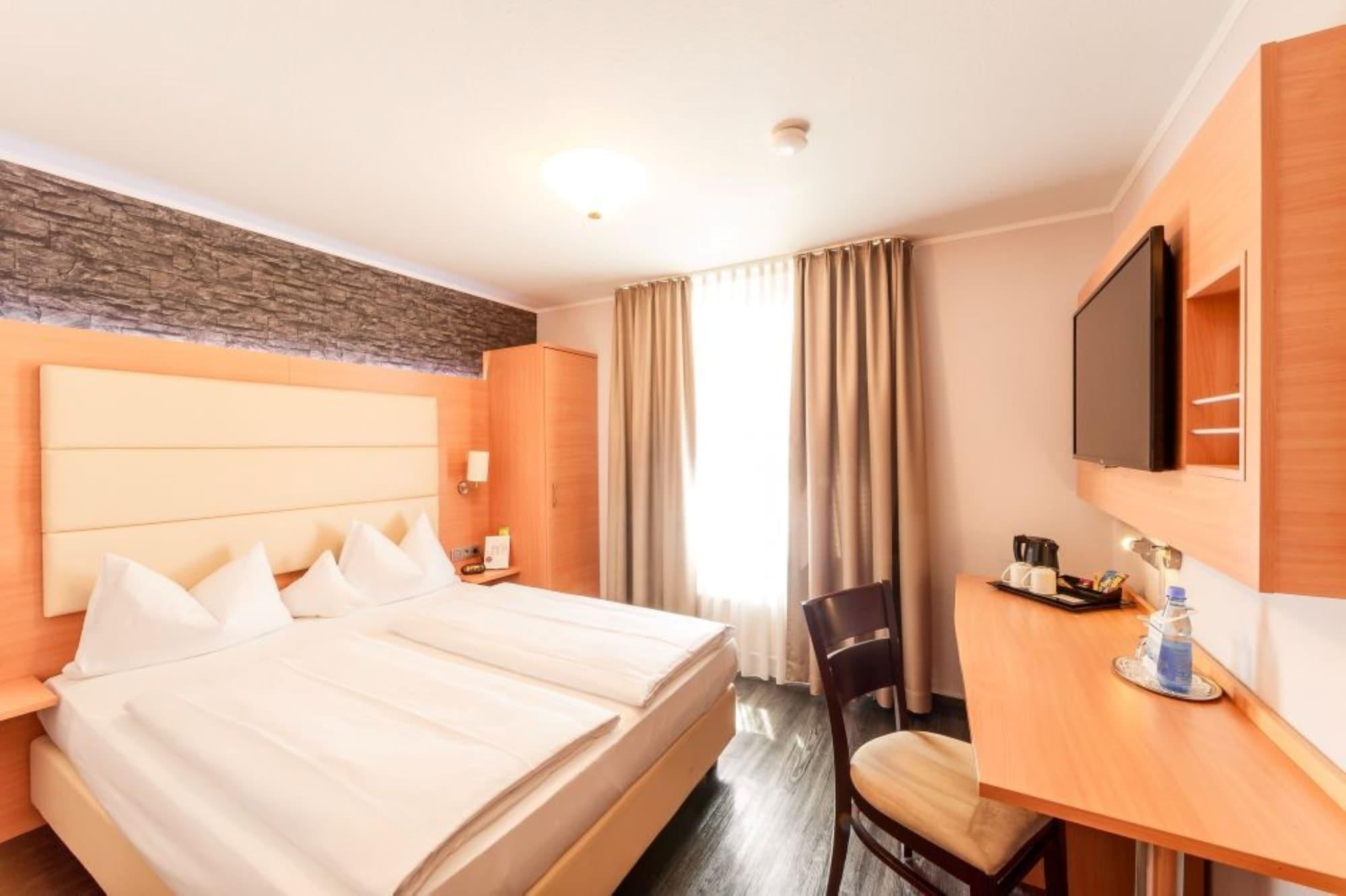 Plaza Inn 하일브론 외부 사진